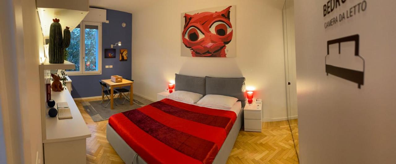 Tra Le Torri B&B - Ampia Stanza Privata In Appartamento Con Bagno Privato Accessibile Da Corridoio Bologna Exterior photo